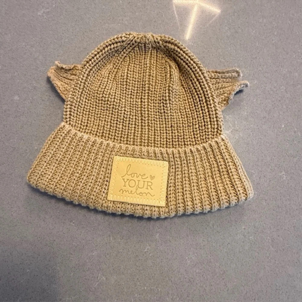 NWOT-Love Your Melon LYM Youth Beanie Yoda Tan Ear Knit Logo Cap Hat New